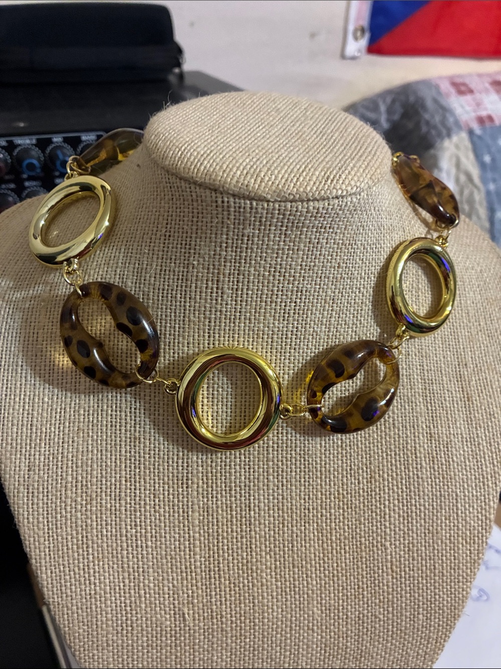 Gold and Tortoiseshell Link Collar Necklace - Women Jewelry
